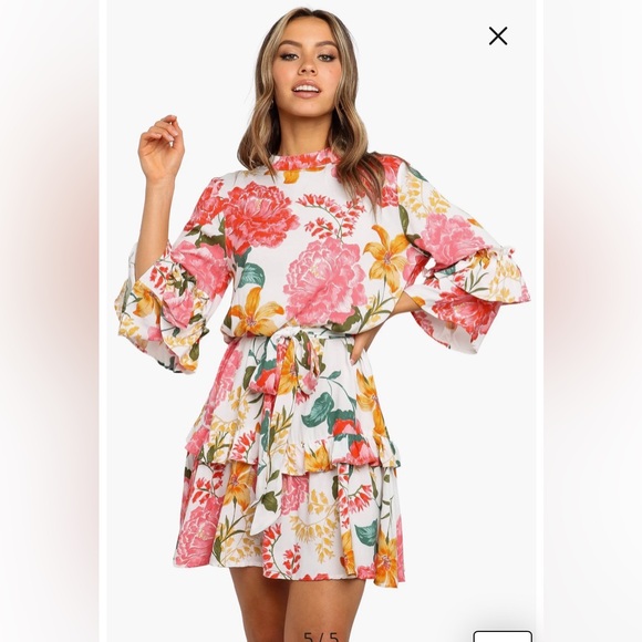 NWOT- Petal & Pup Peta Floral Print Tiered Dress, White, Medium - Picture 4 of 12